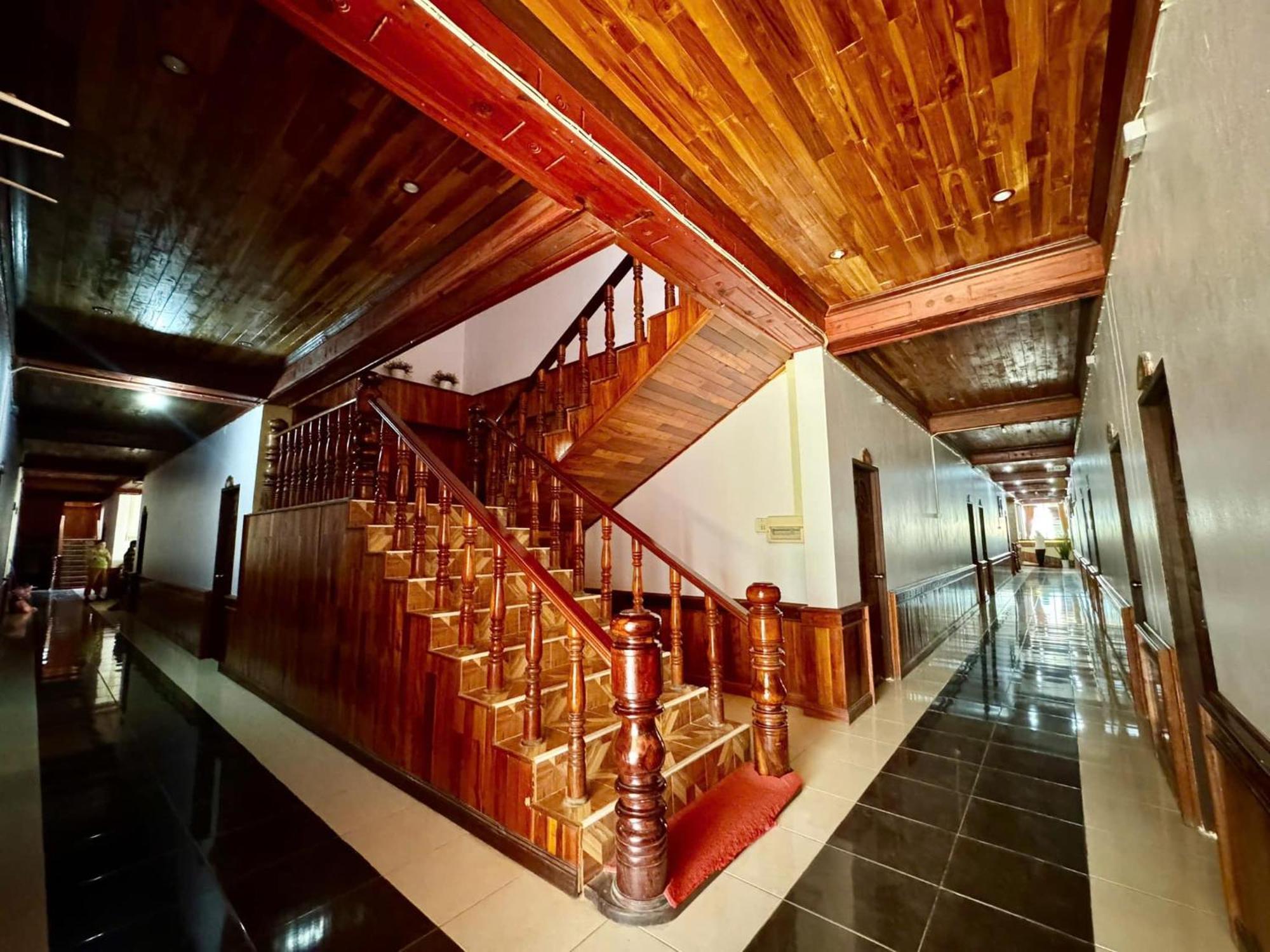 Khampaseuth Hotel Vang Vieng Luaran gambar