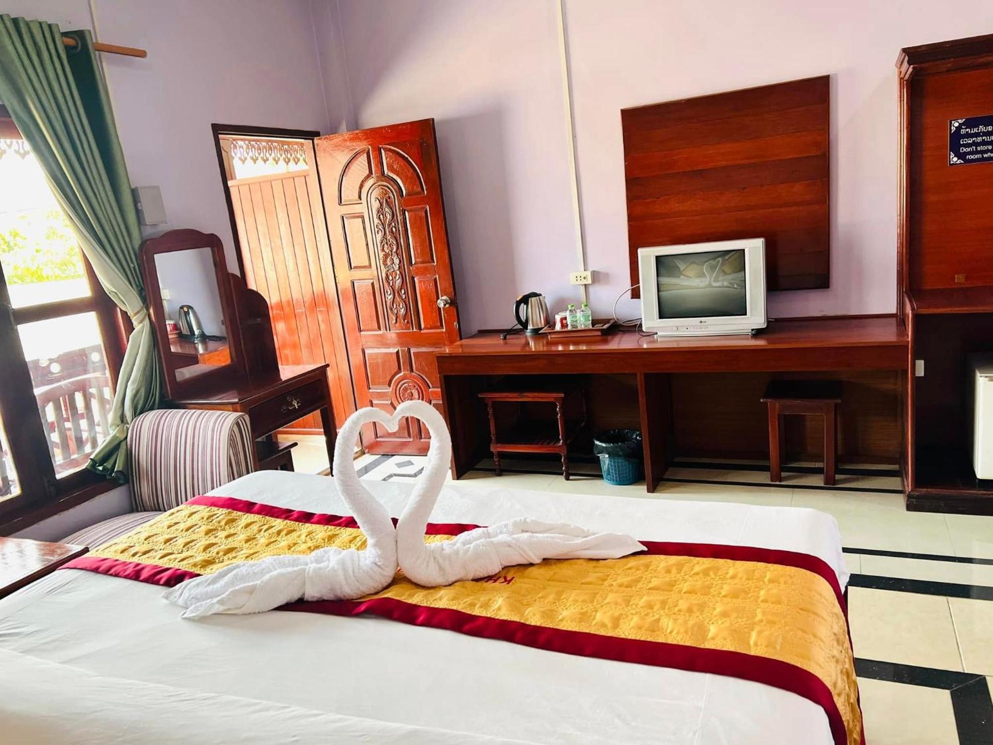 Khampaseuth Hotel Vang Vieng Luaran gambar