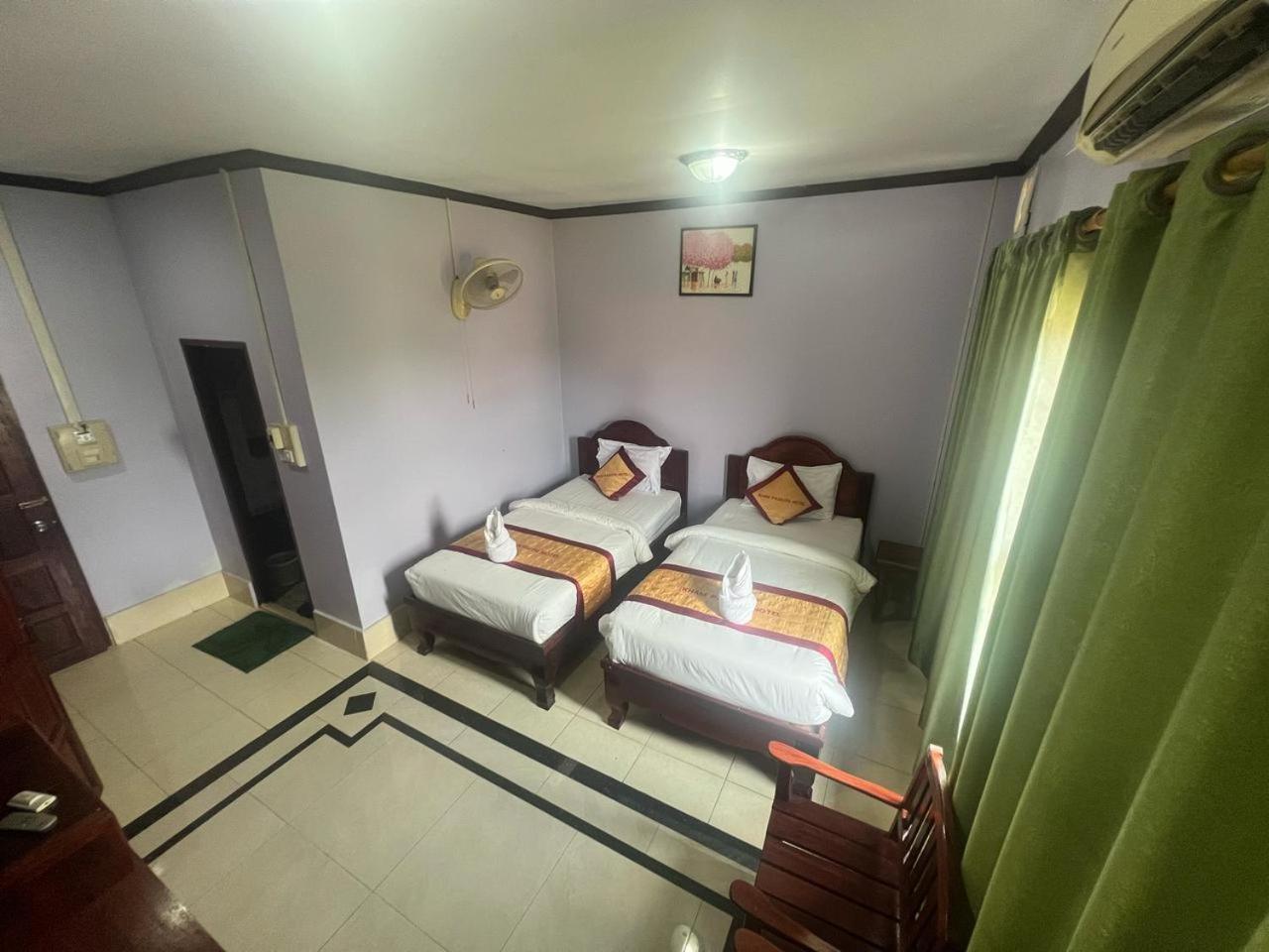 Khampaseuth Hotel Vang Vieng Luaran gambar