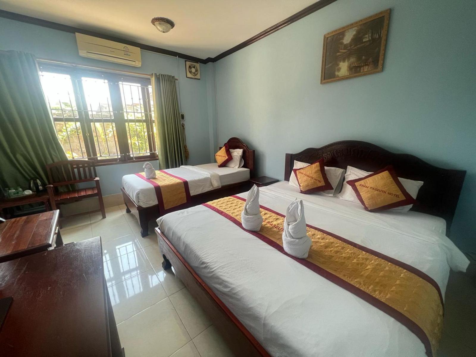 Khampaseuth Hotel Vang Vieng Luaran gambar